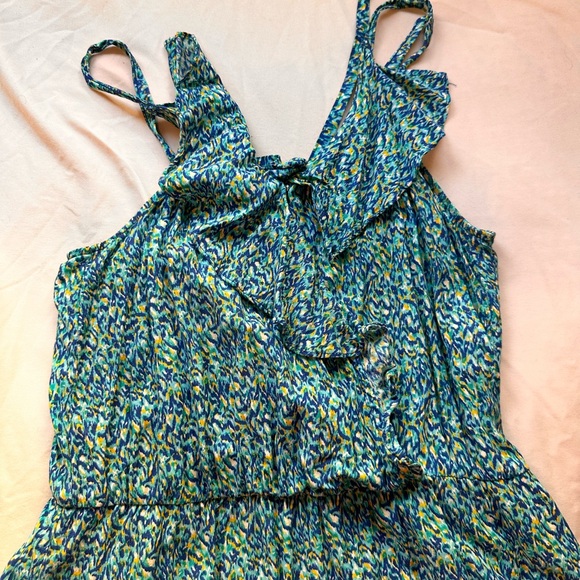 George Mini Ruffle  Dress - Picture 5 of 9